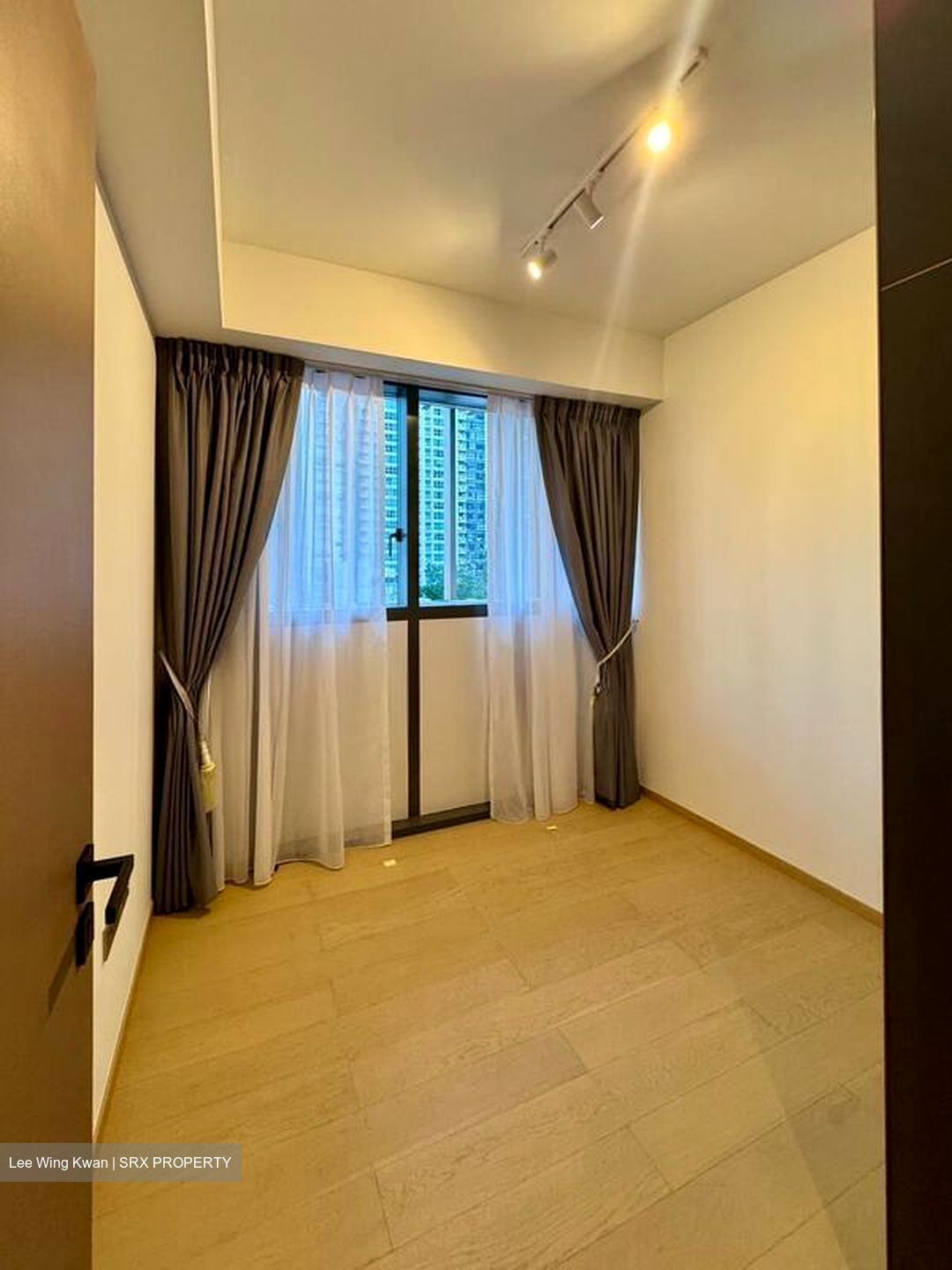 Newport Residences (D2), Apartment #583850261